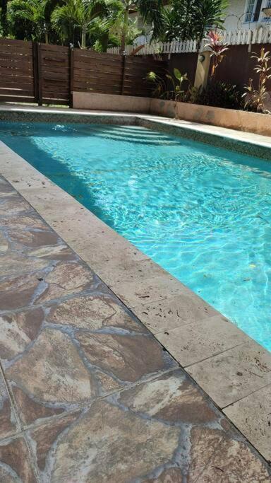 Central Upscale New Kingston Apt With Pool Esterno foto