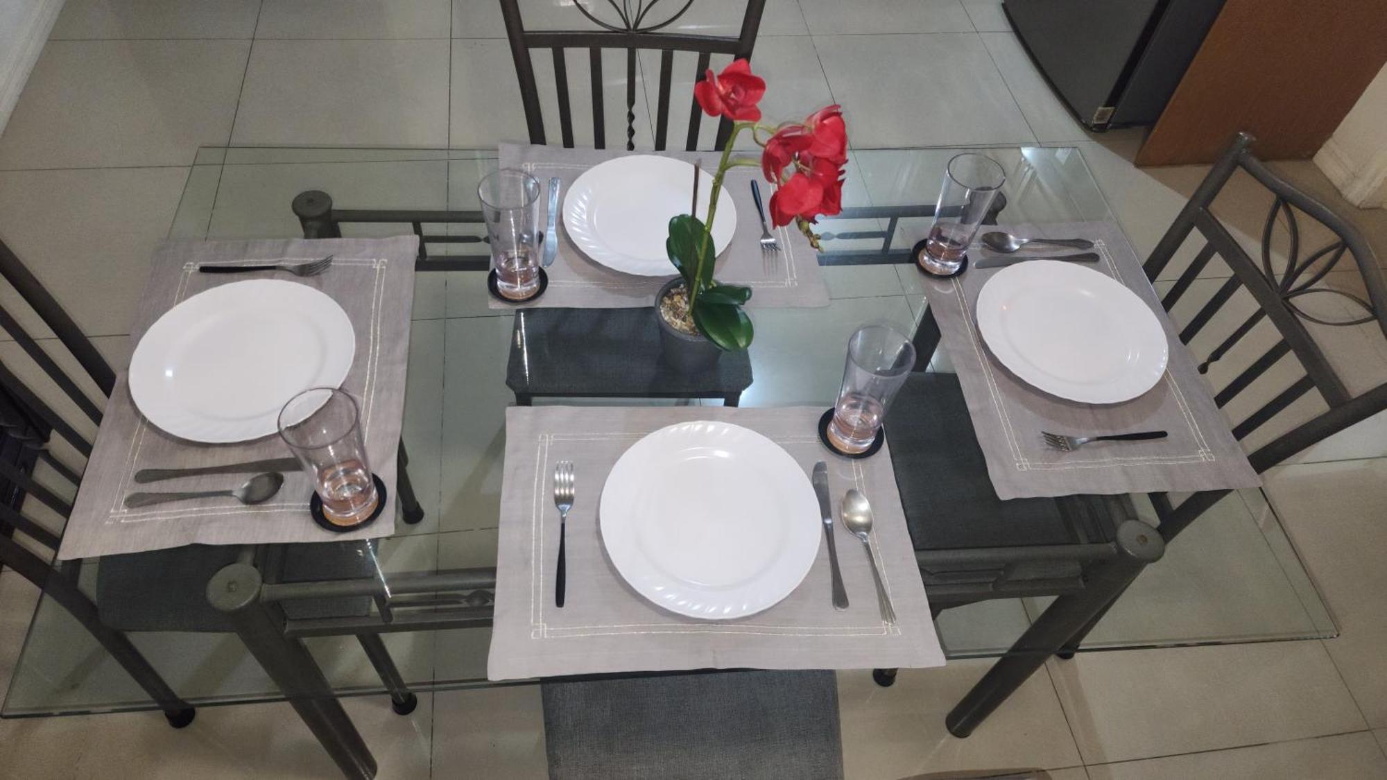 Central Upscale New Kingston Apt With Pool Esterno foto